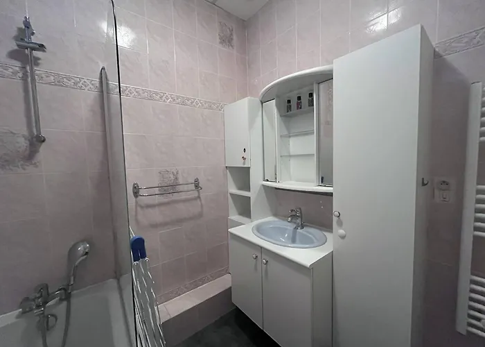 Lumineux Avec 2 Ch. Au Coeur De - Fr-1-812-70 Apartment Cauterets