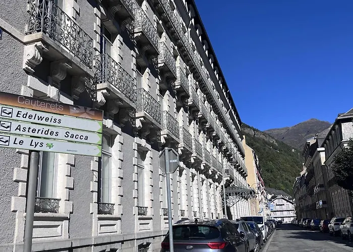 Lumineux Avec 2 Ch. Au Coeur De - Fr-1-812-70 Apartment *